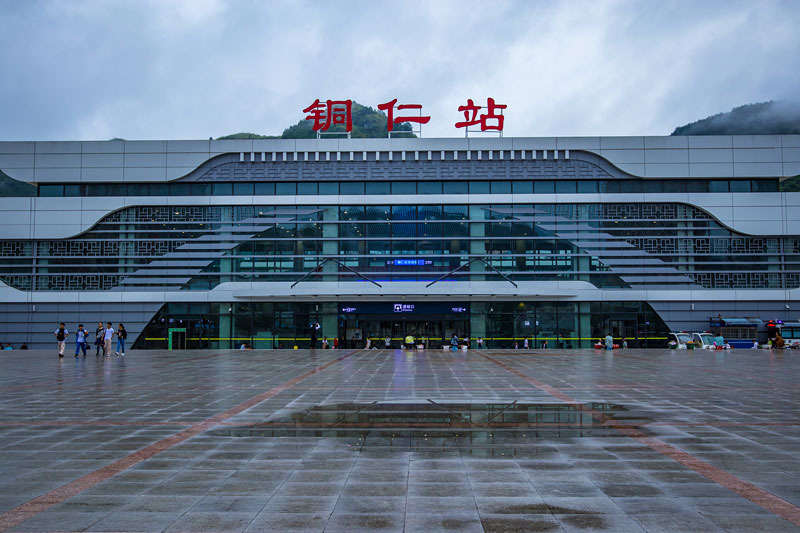 佛山到銅仁空運物流公司-佛山至銅仁物流貨運專線海陸空運輸一體化服務